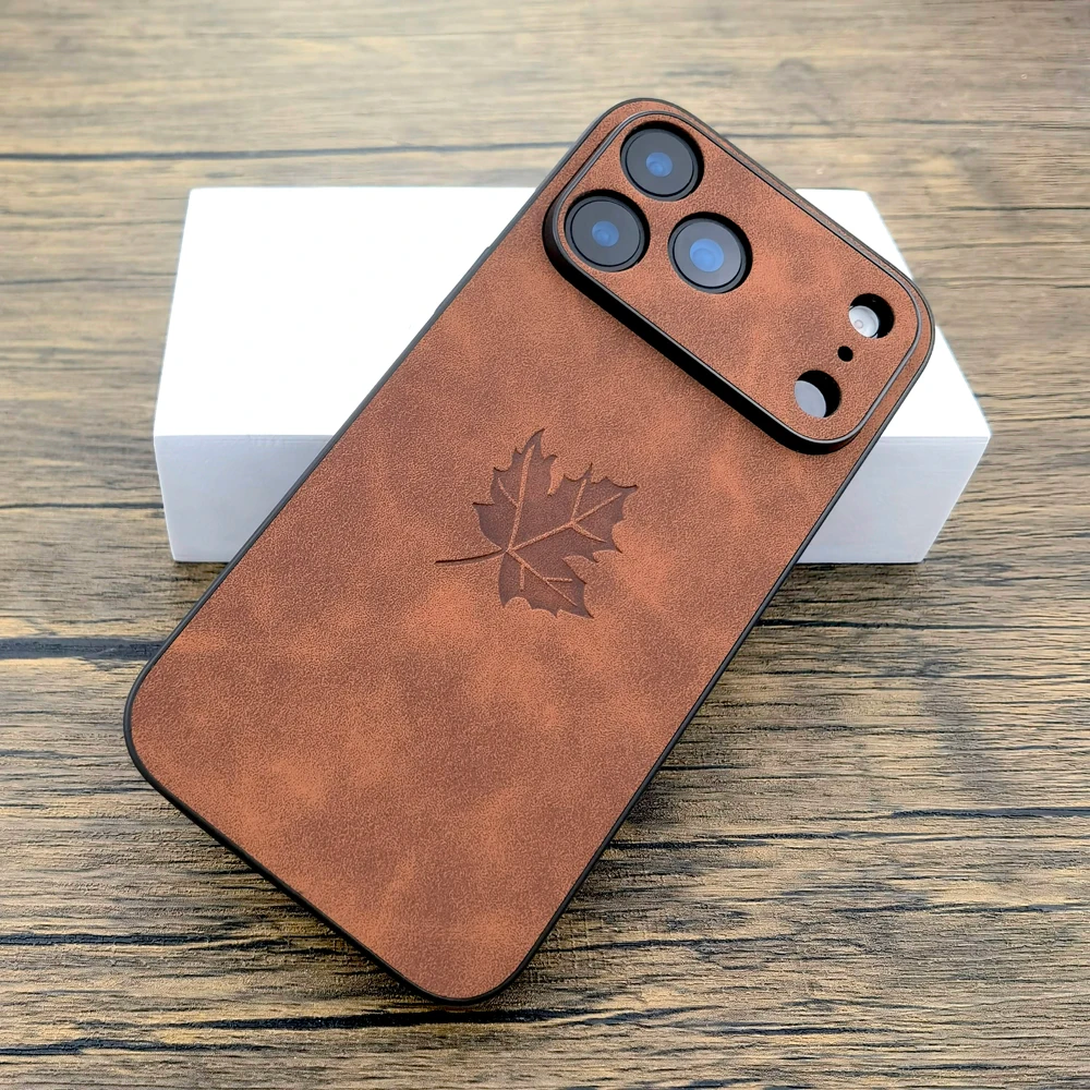 Luxury Leather Retro Case | iPhone 17 All Variants Case