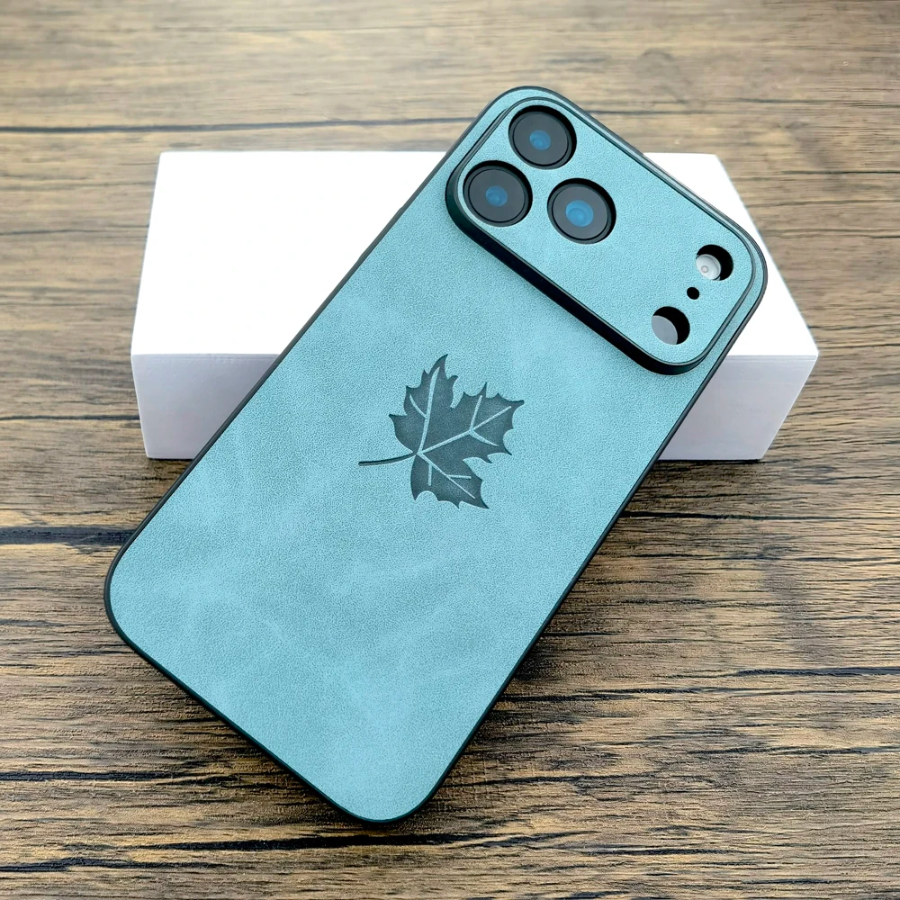 Luxury Leather Retro Case | iPhone 17 All Variants Case