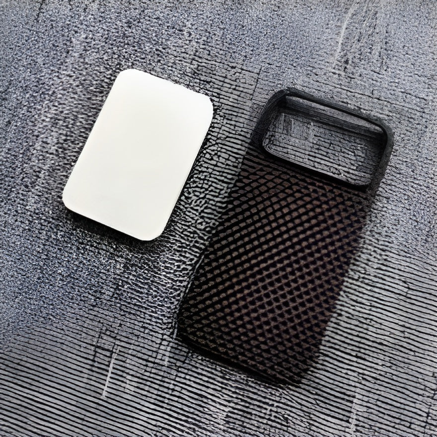 Half Border Carbon Fiber | iPhone 17 All Variants Case
